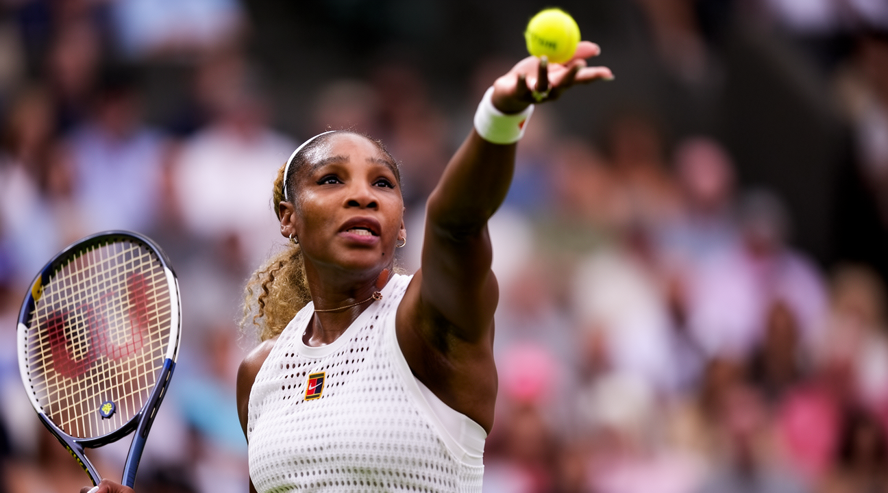 U8体育 - U8体育 - Serena Williams 重返温网单打赛场：首轮三盘惜败背后的震撼时刻